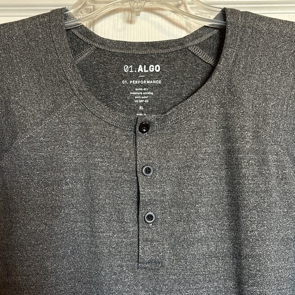 01. Algo men’s gray performance short sleeve henley shirt size XL - Picture 2 of 7